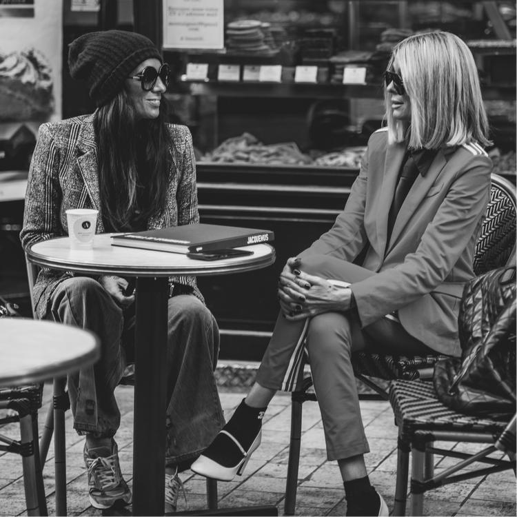 RENDEZ-VOUS À MARSEILLE AVEC DORIS BLANC PIN