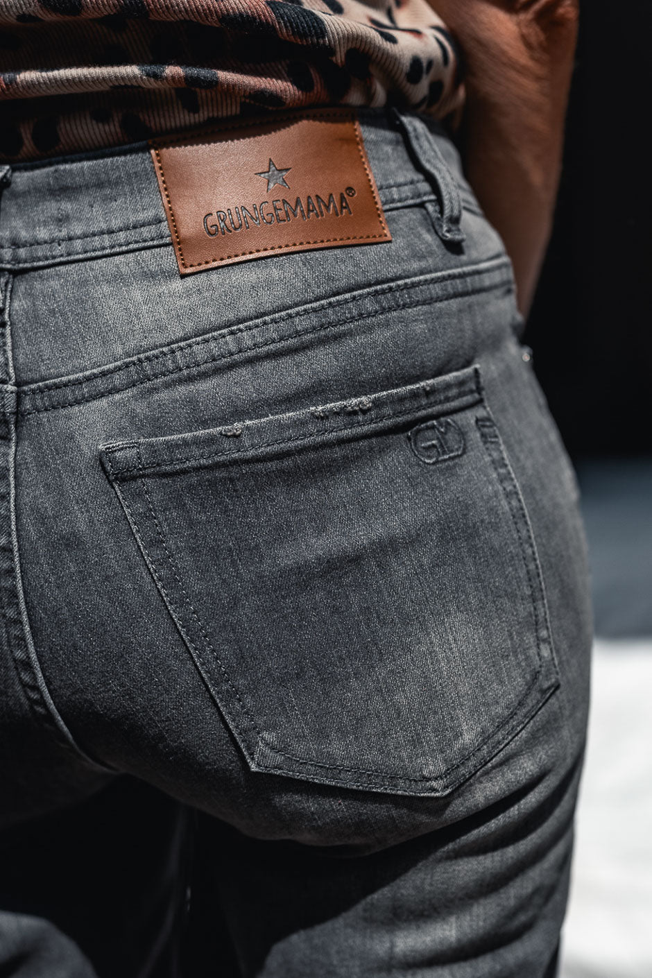JEANS RELAX AUSTIN GRIS