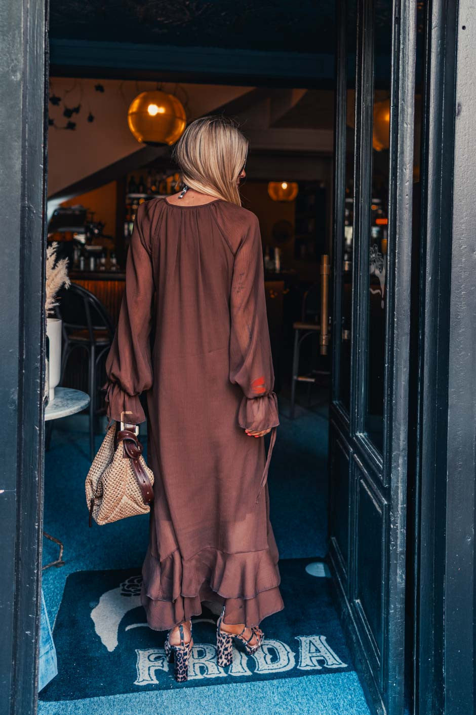 Robe Grungemama Sienna brown