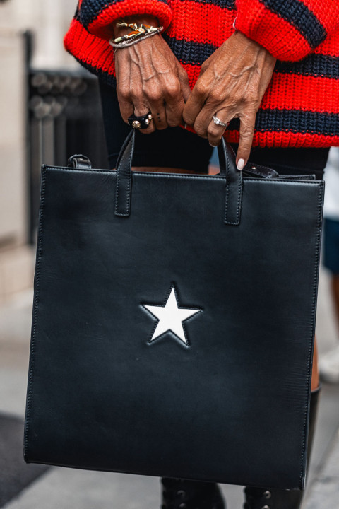 Grungemama Gisele black leather bag