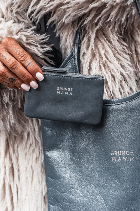 Grungemama Dreamy grey coin purse
