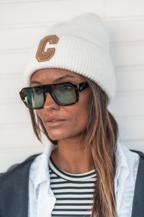 Watchy tortoiseshell green glasses