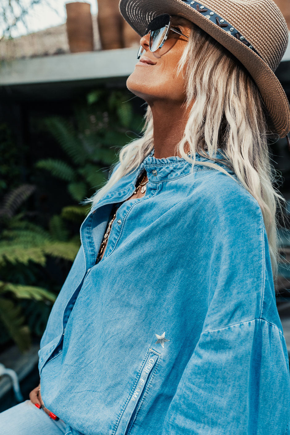 CHAQUETA AZUL AROM