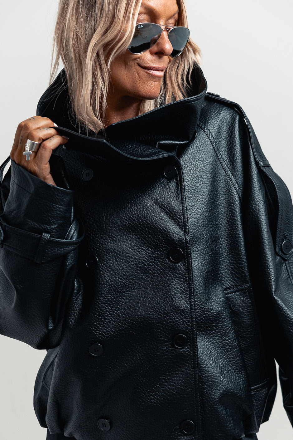 BLACK ECLIPSE JACKET