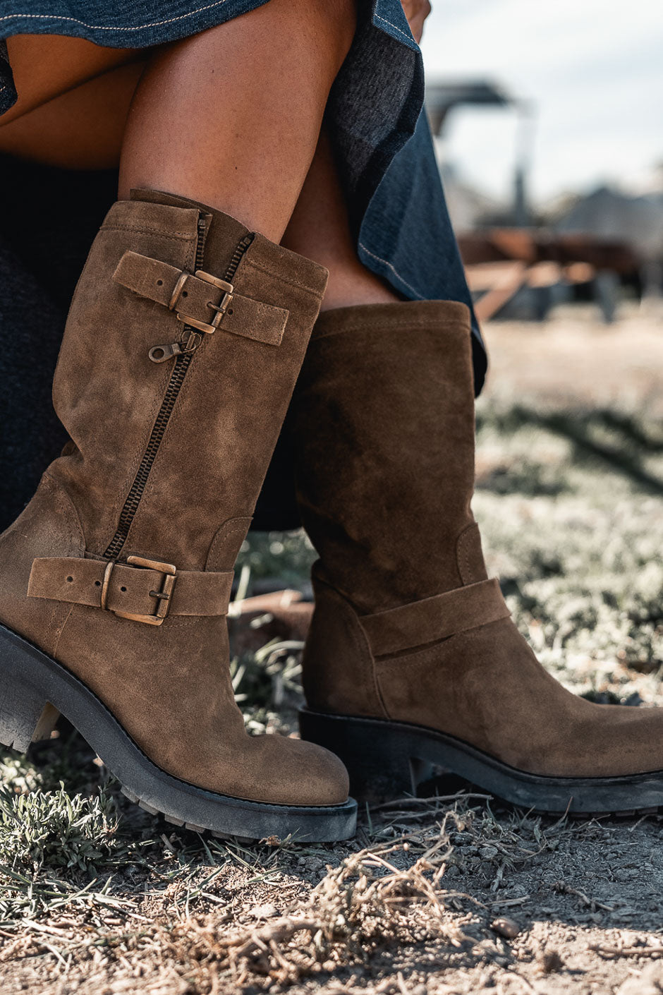 BOOTS BILL TAUPE