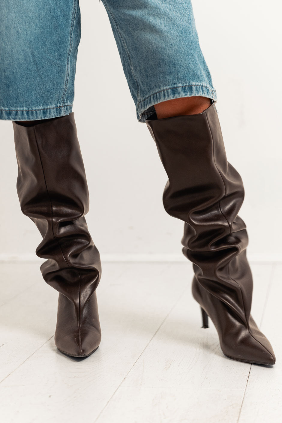 BOTTES BLUNT BROWN