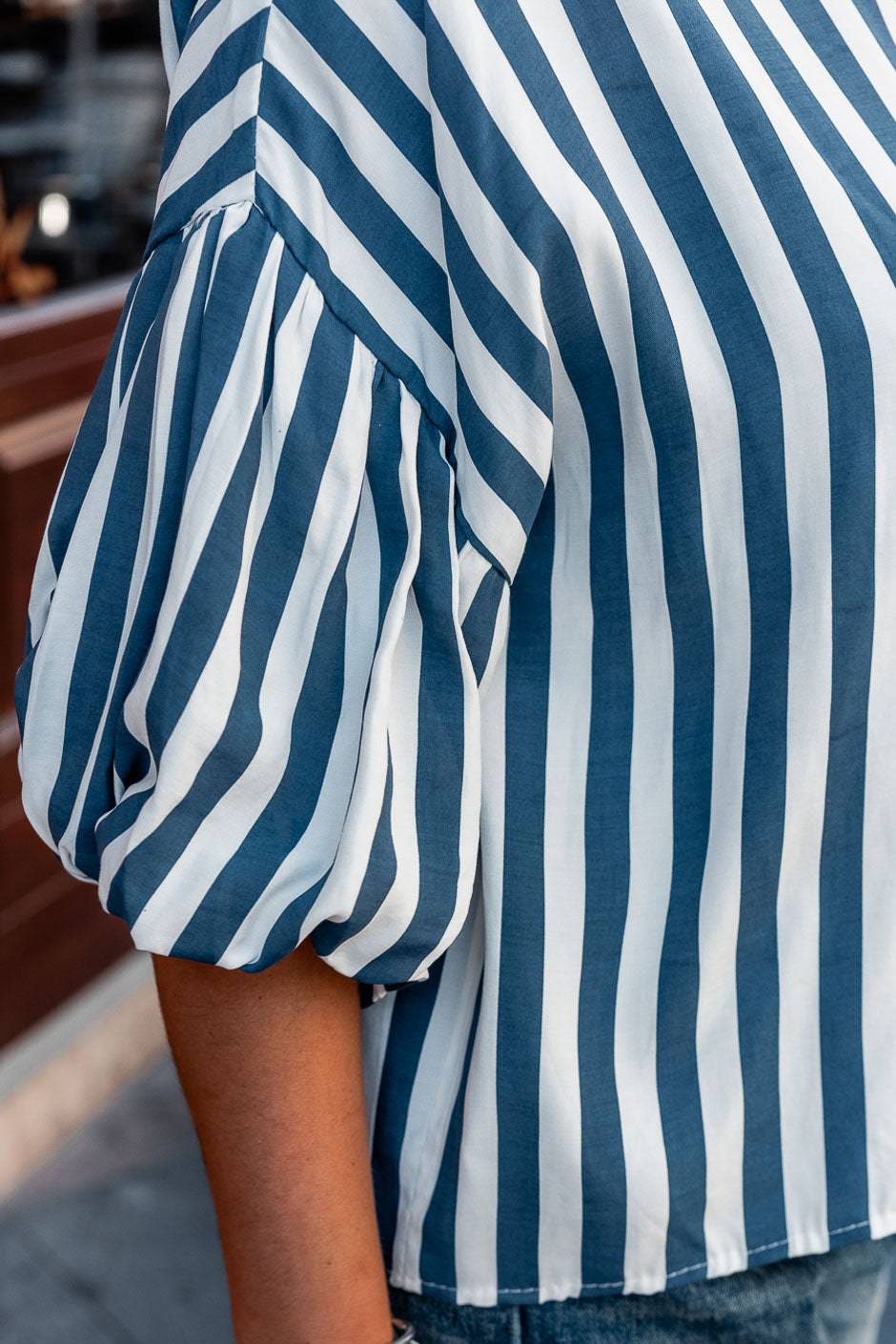 BLUE CLOW SHIRT