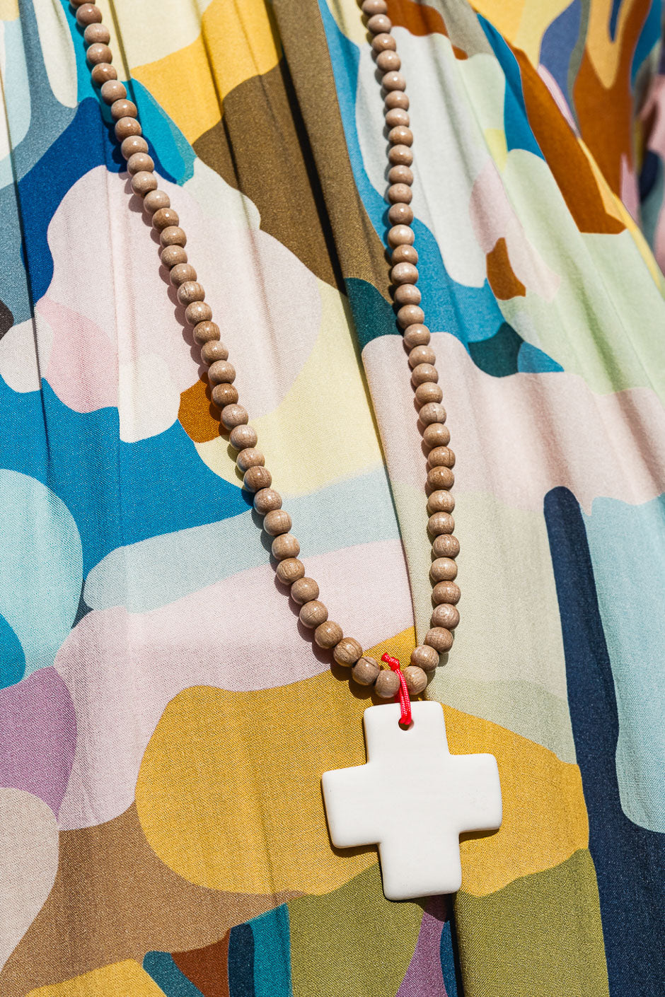 CRUZY WHITE NECKLACE