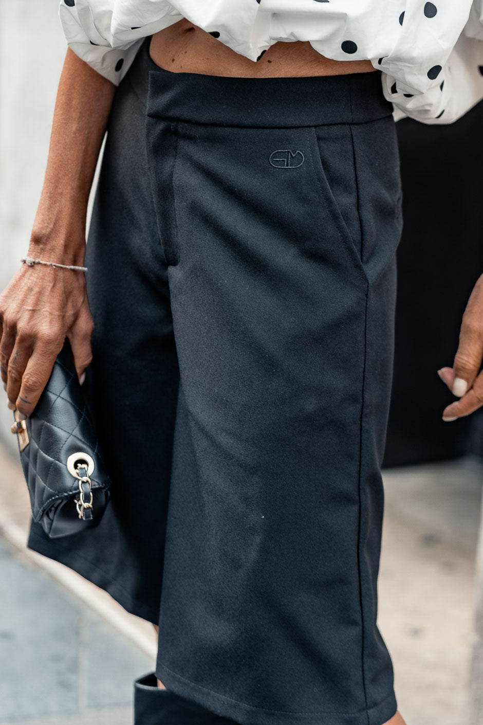 BERMUDA CARBONE NOIR