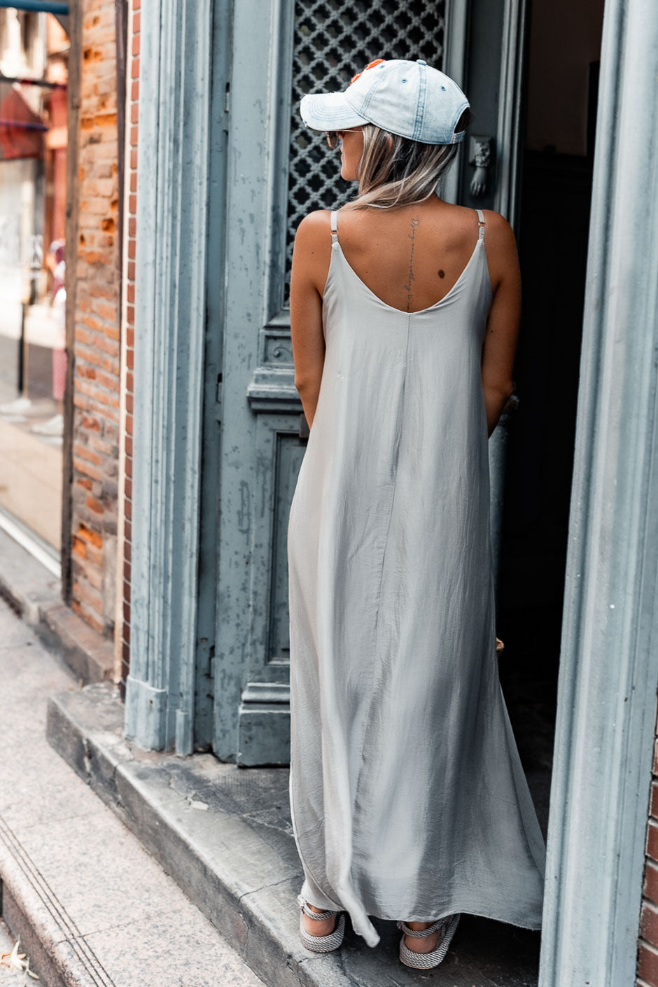 VESTIDO LAVY GRIS TOPO
