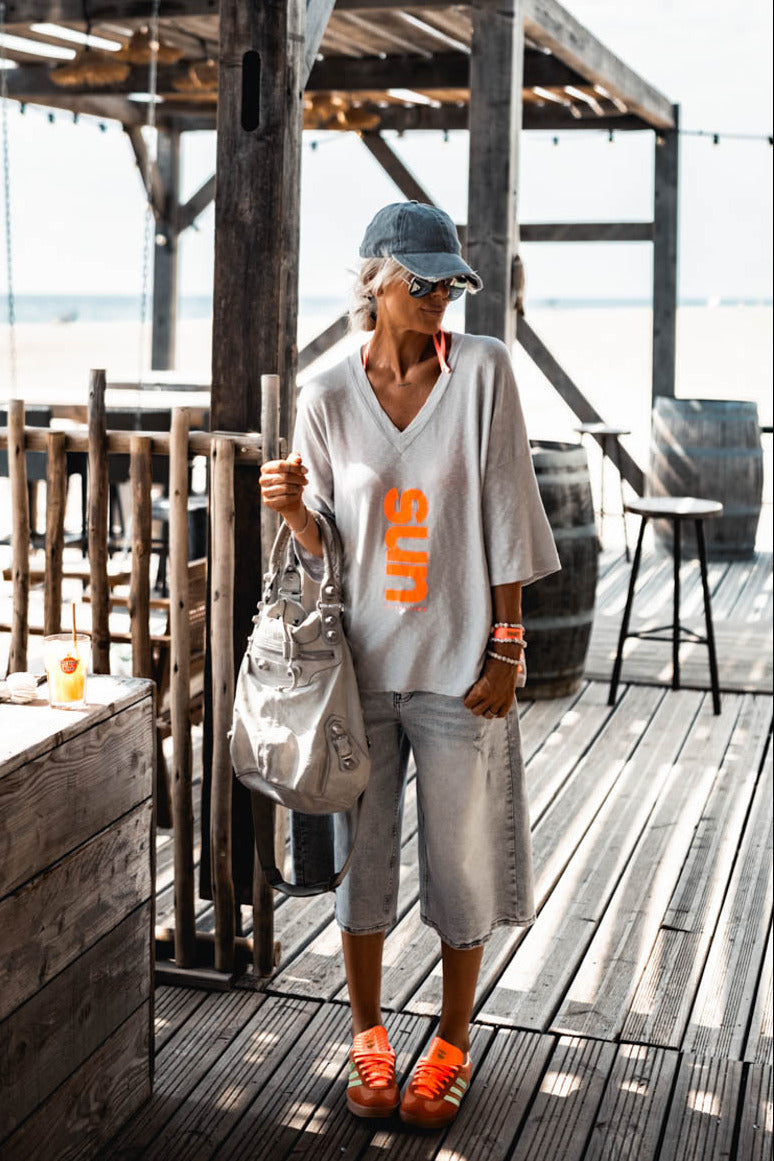 GREY SUN T-SHIRT