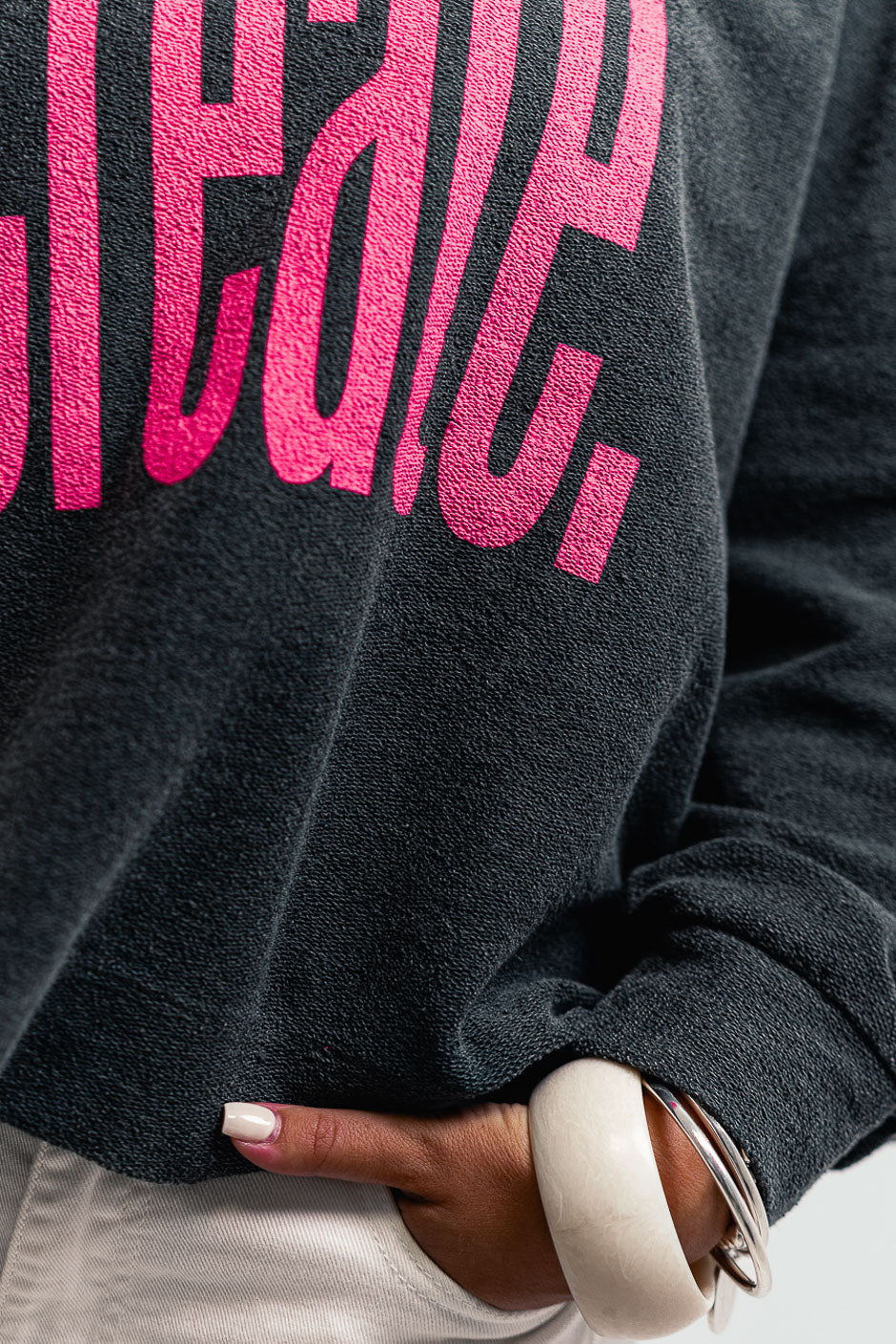 GREY CREWNECK SWEATSHIRT