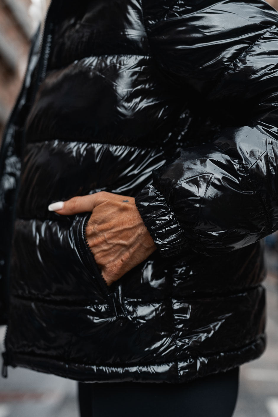 ANORAK CELESTA NEGRO