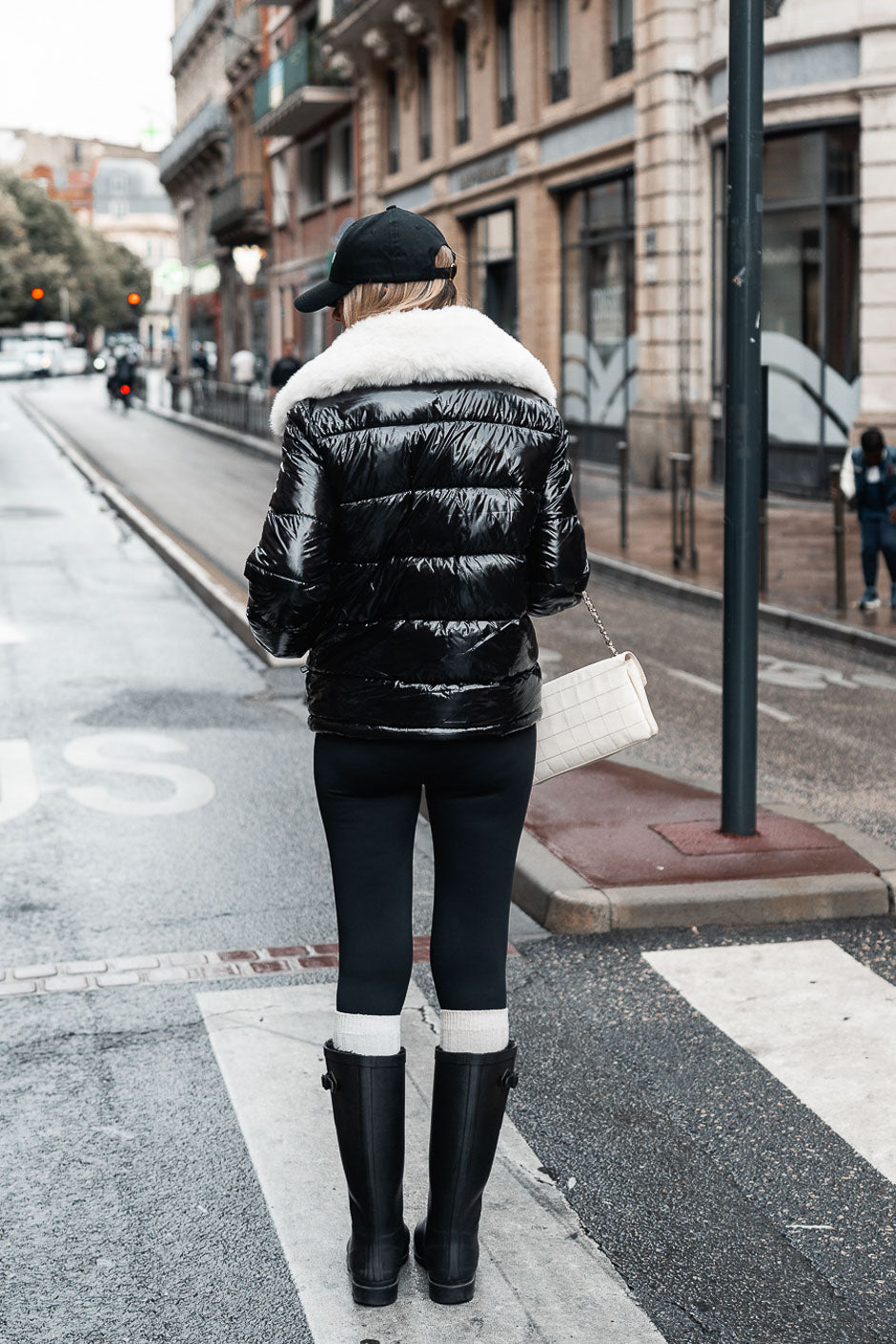 ANORAK CELESTA NEGRO