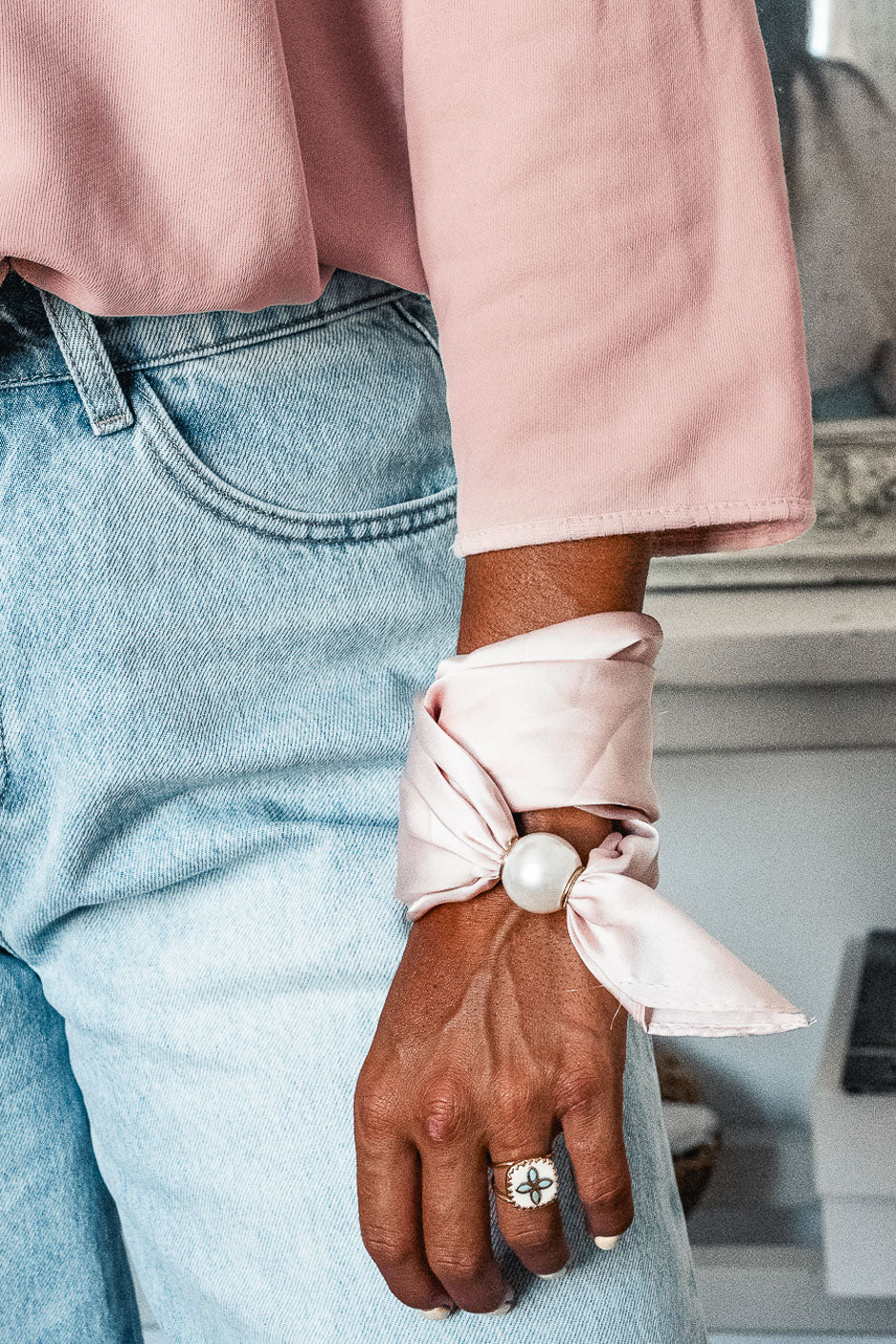 PERLETTE PALE PINK SCARF