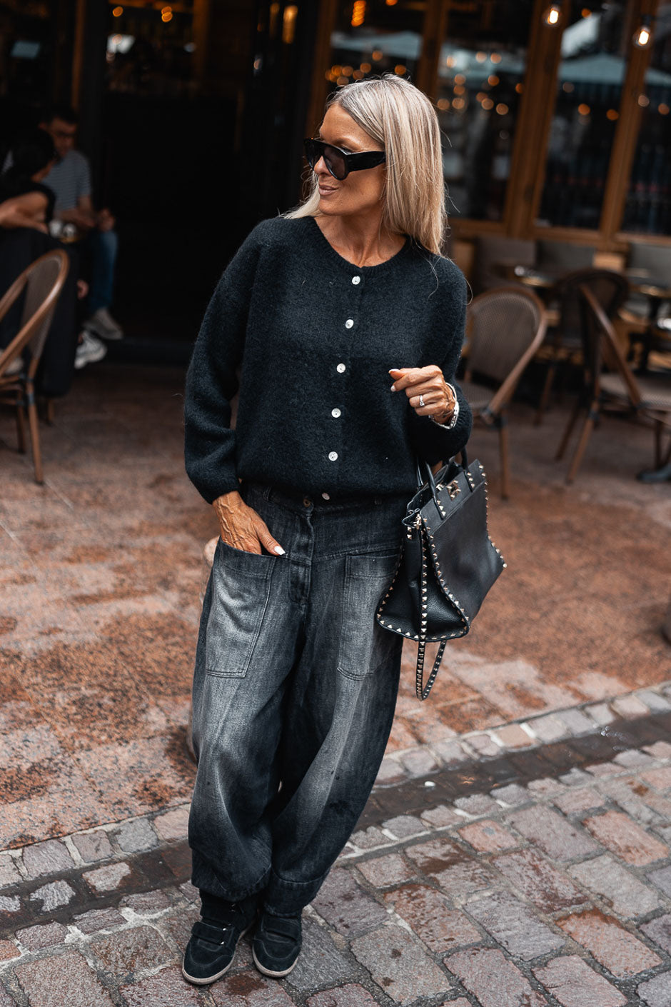 BLACK MINIA VEST