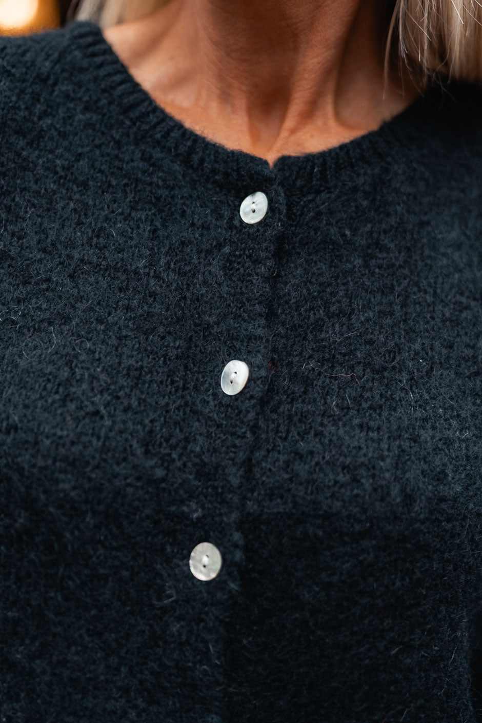 BLACK MINIA VEST