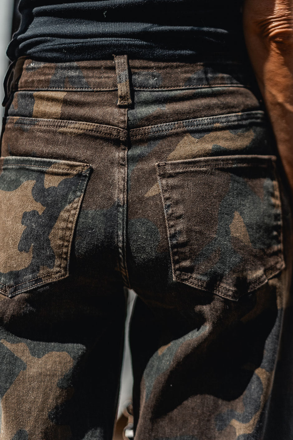 PANTALONES VAQUEROS KROFT CAMUFLAJE