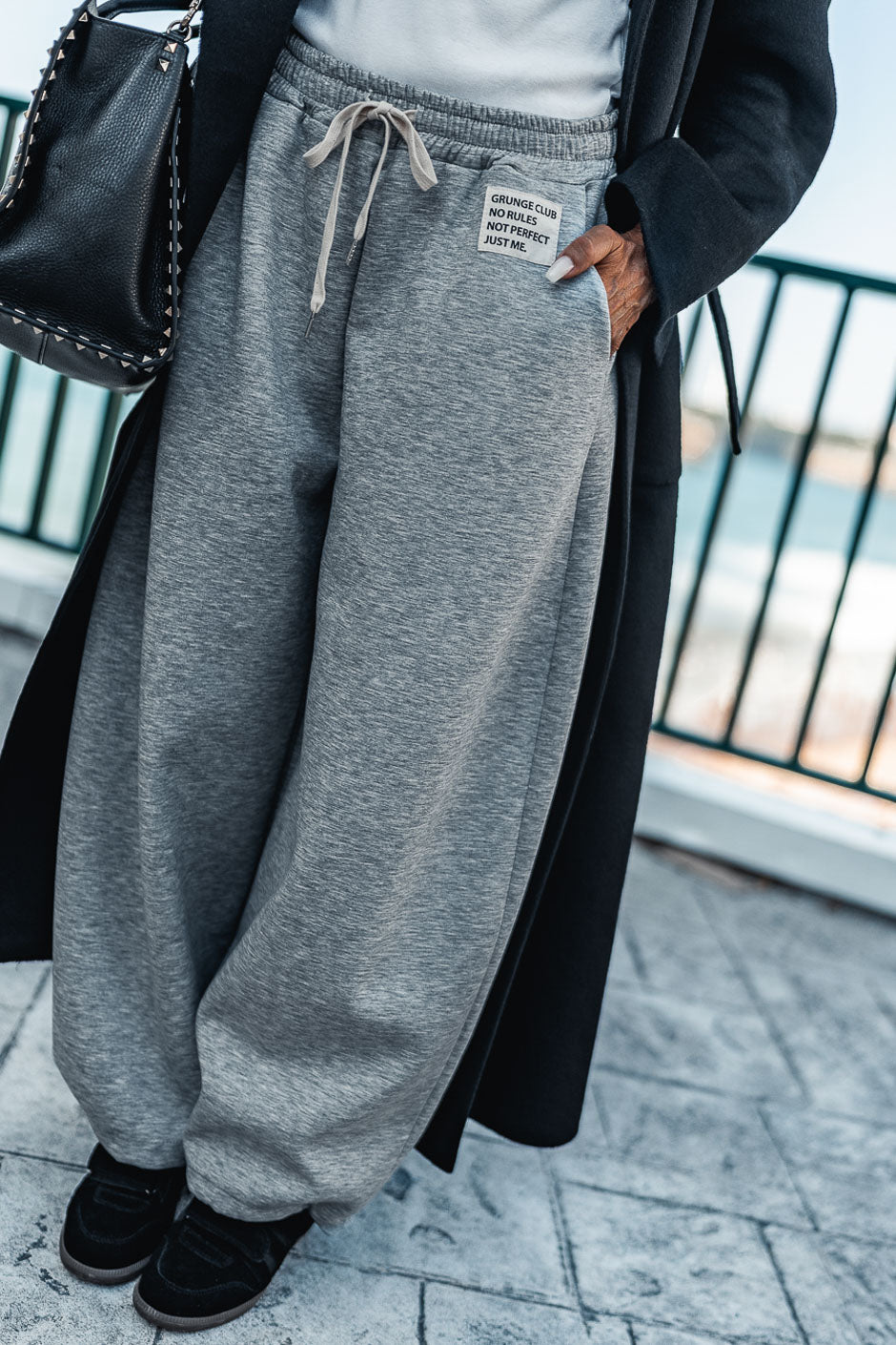 JOGGER JOJO GRIS