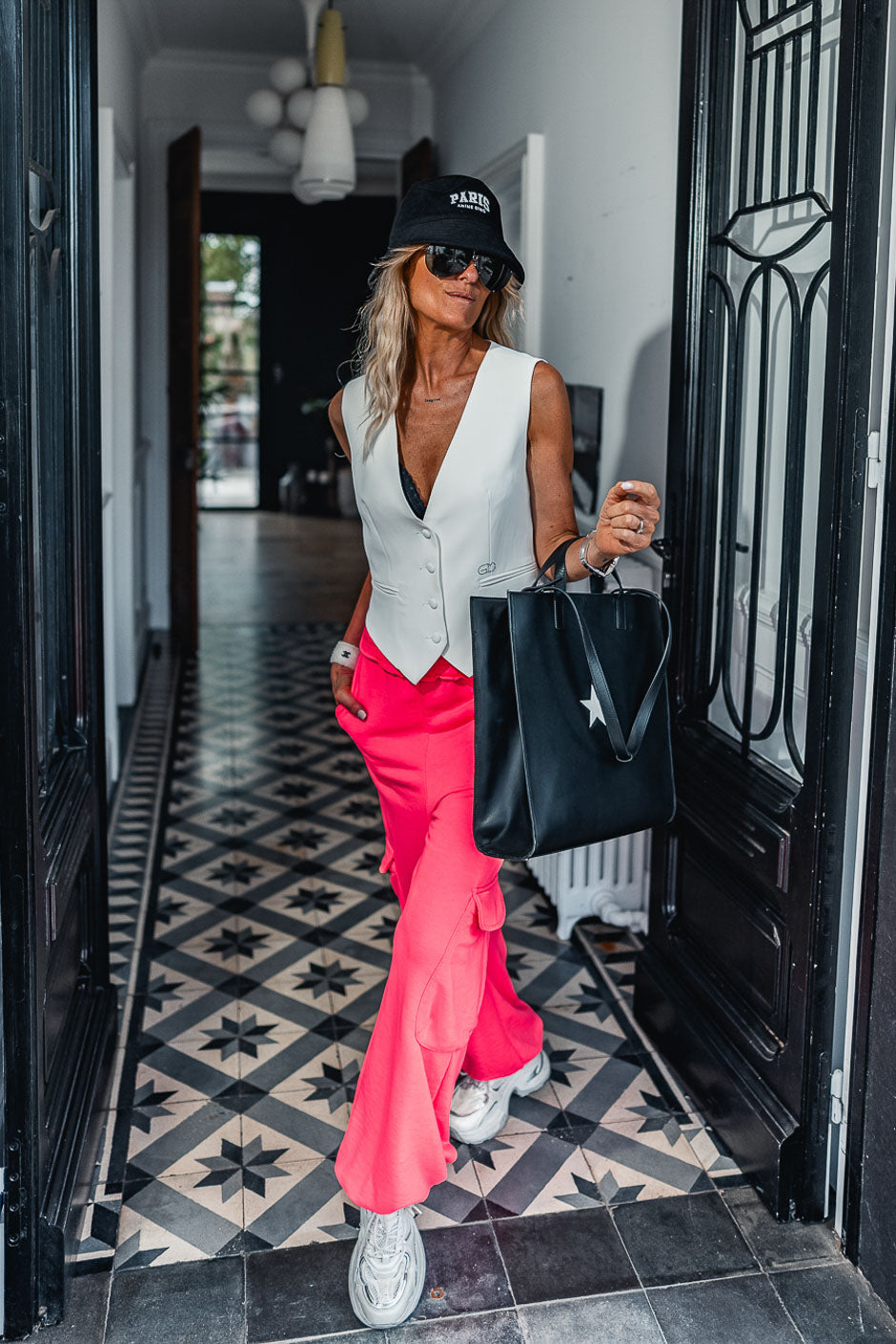 AMBRA NEON PINK JOGGERS