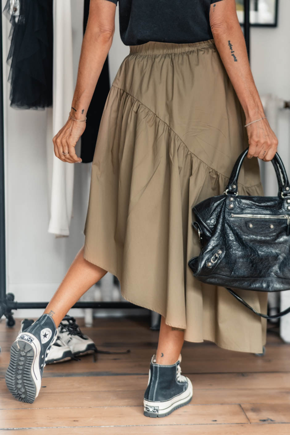 KHAKI ZELKY SKIRT