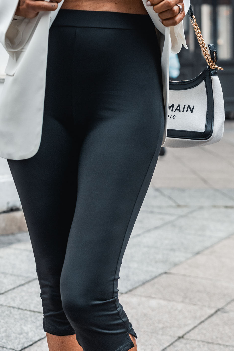 ALVIDA SHORT LEGGINGS BLACK