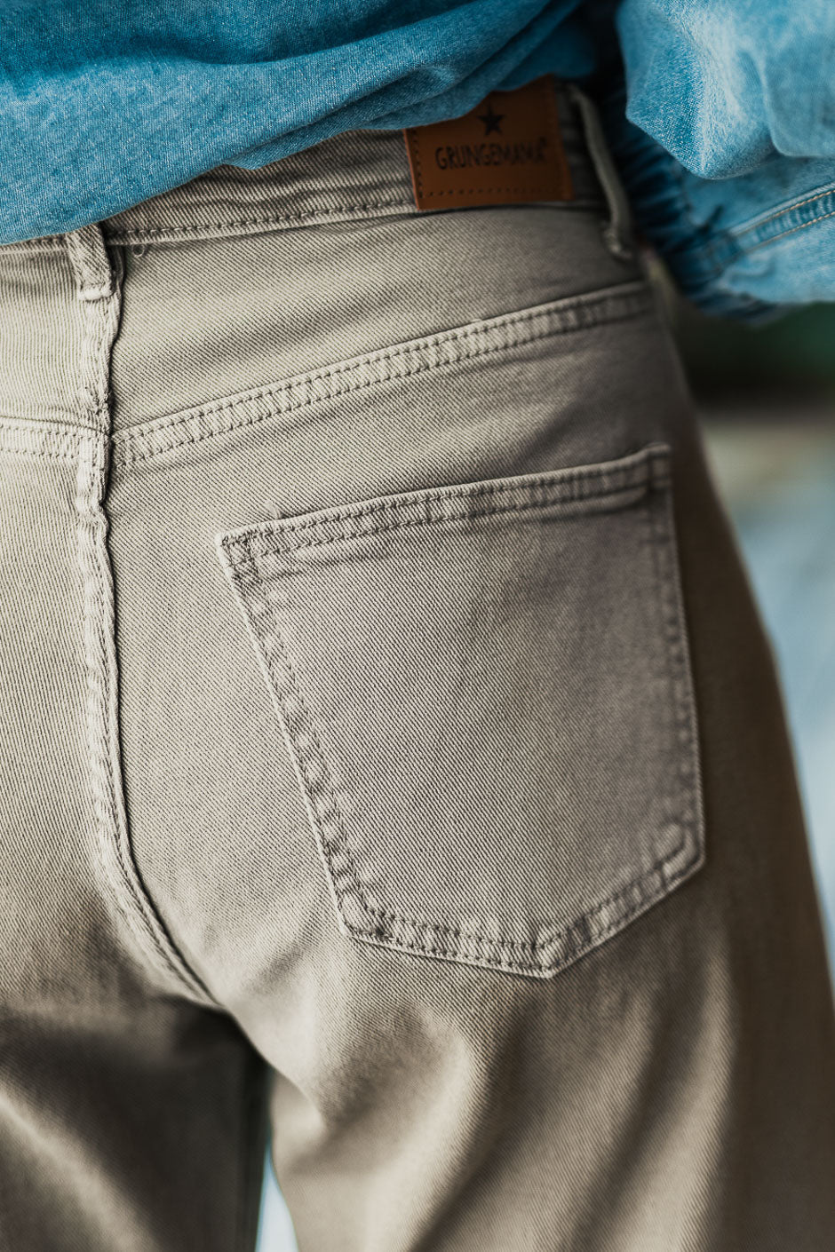 PANTALÓN NEW AARON CAQUI