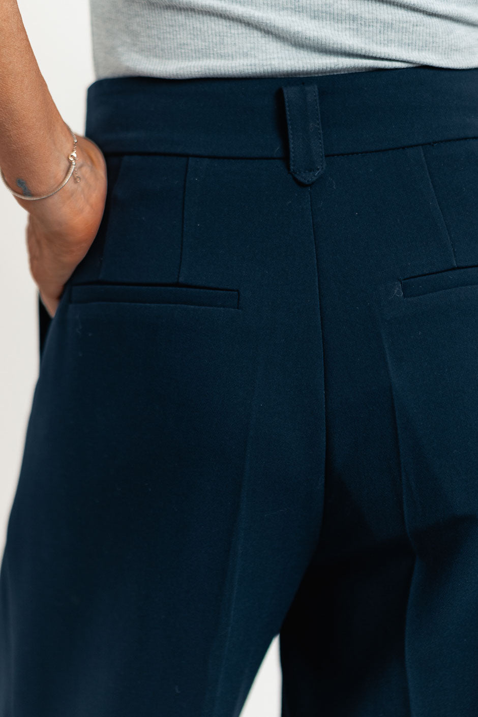 WIRO NAVY TROUSERS