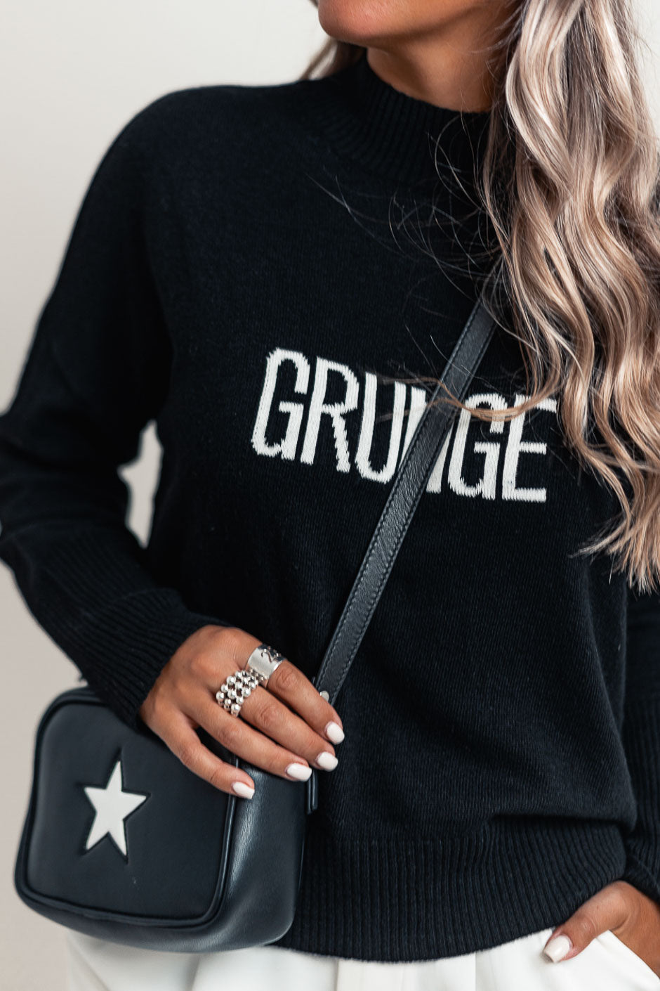 PULL CARLA NOIR