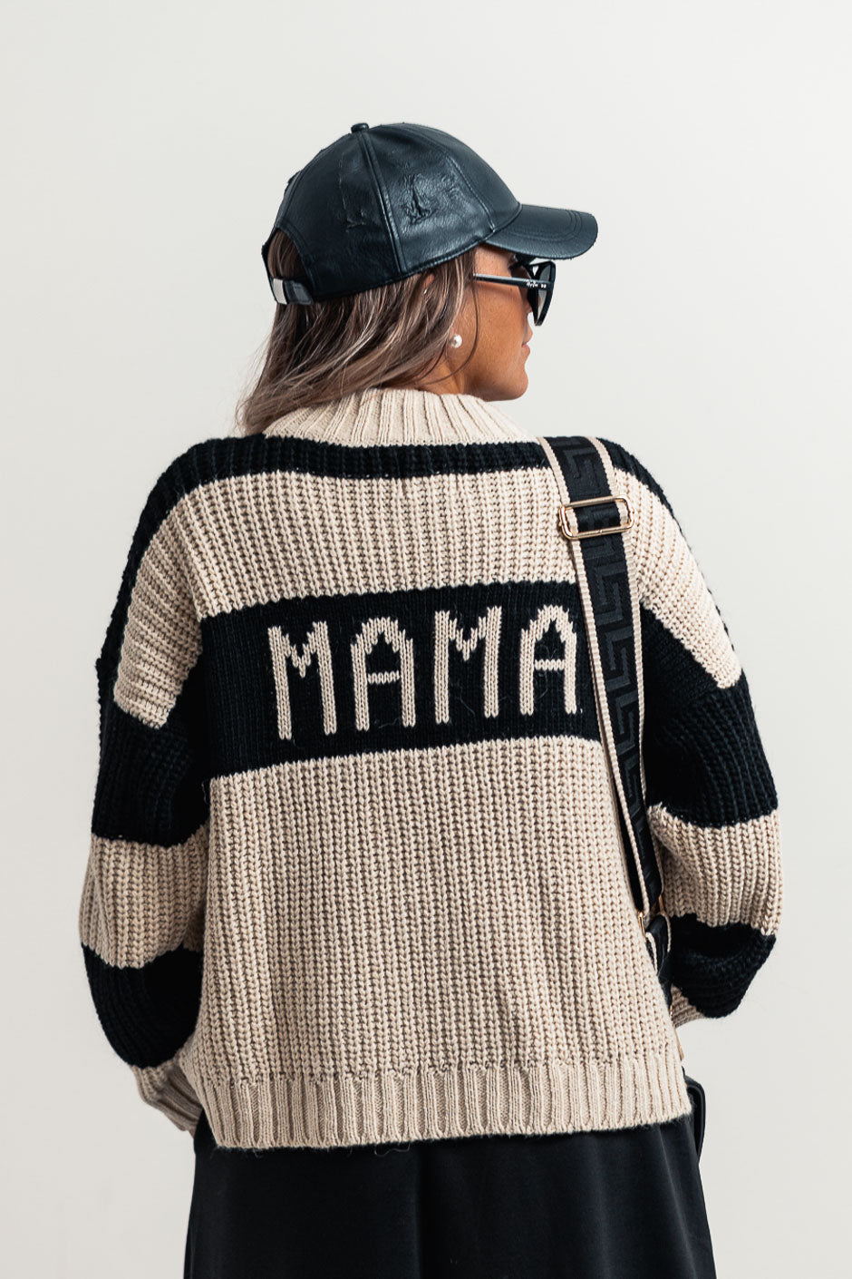 ECRU AND BLACK FOAM KNIT SWEATER