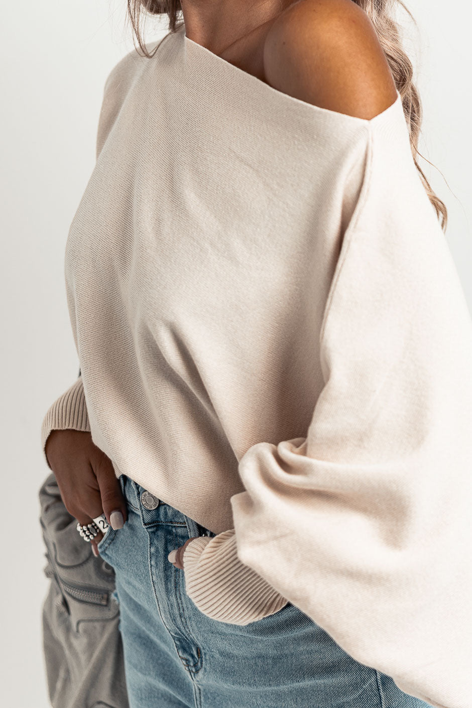 ECRU MARGIE SWEATER