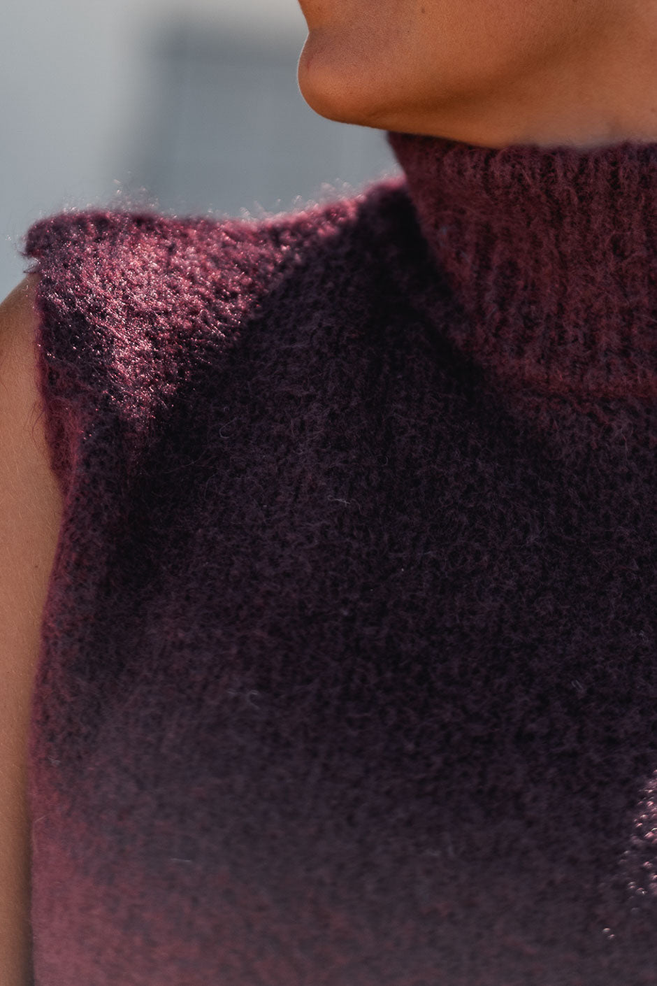 MAYA BORDEAUX SWEATER