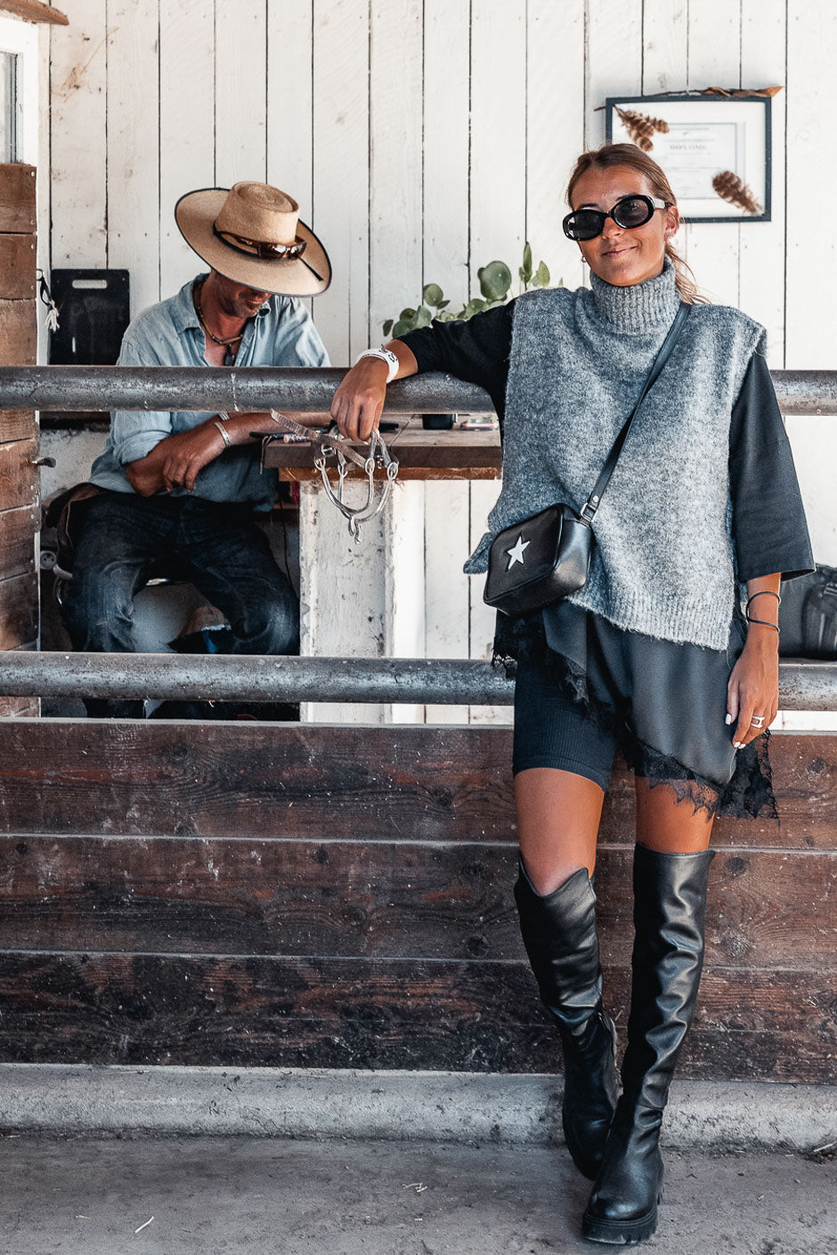 PULL MAYA GRIS
