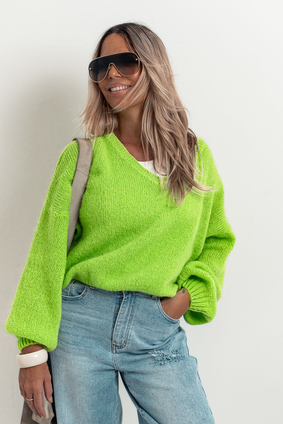 NEON GREEN POLA SWEATER