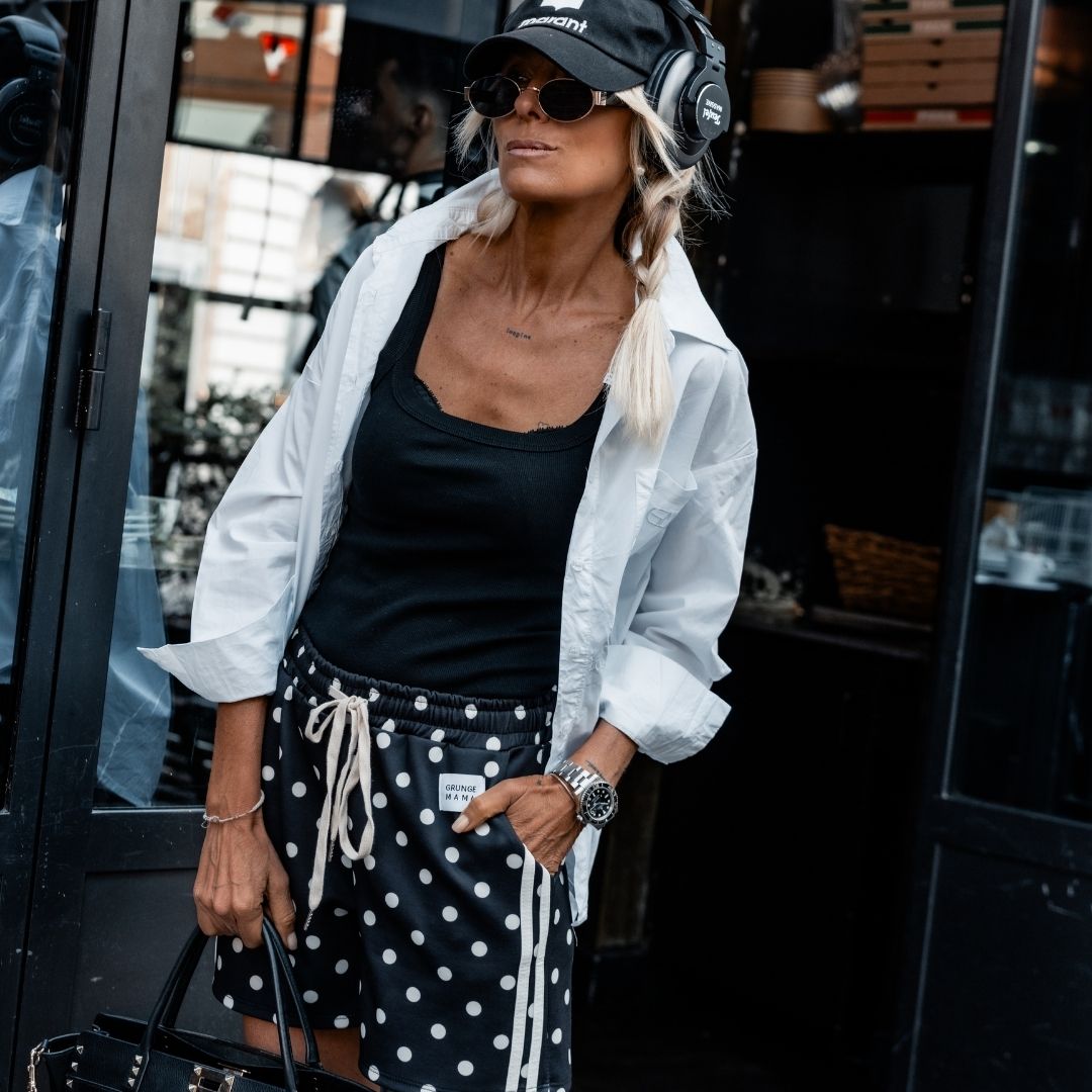 BLACK AND WHITE DOTTY SHORTS