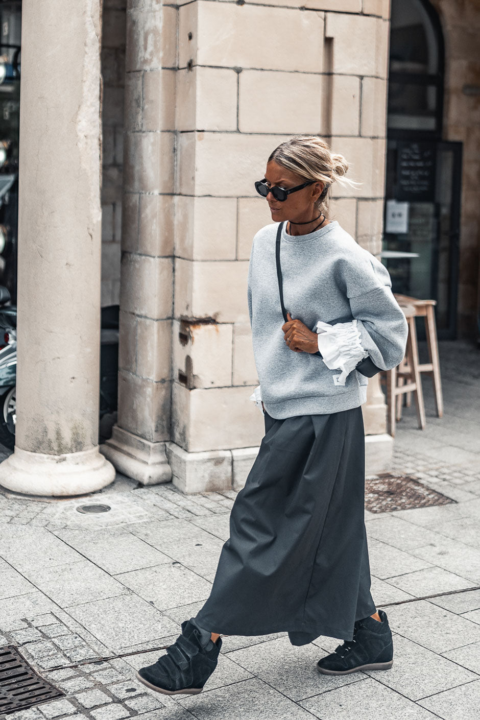 SWEAT EREA GRIS