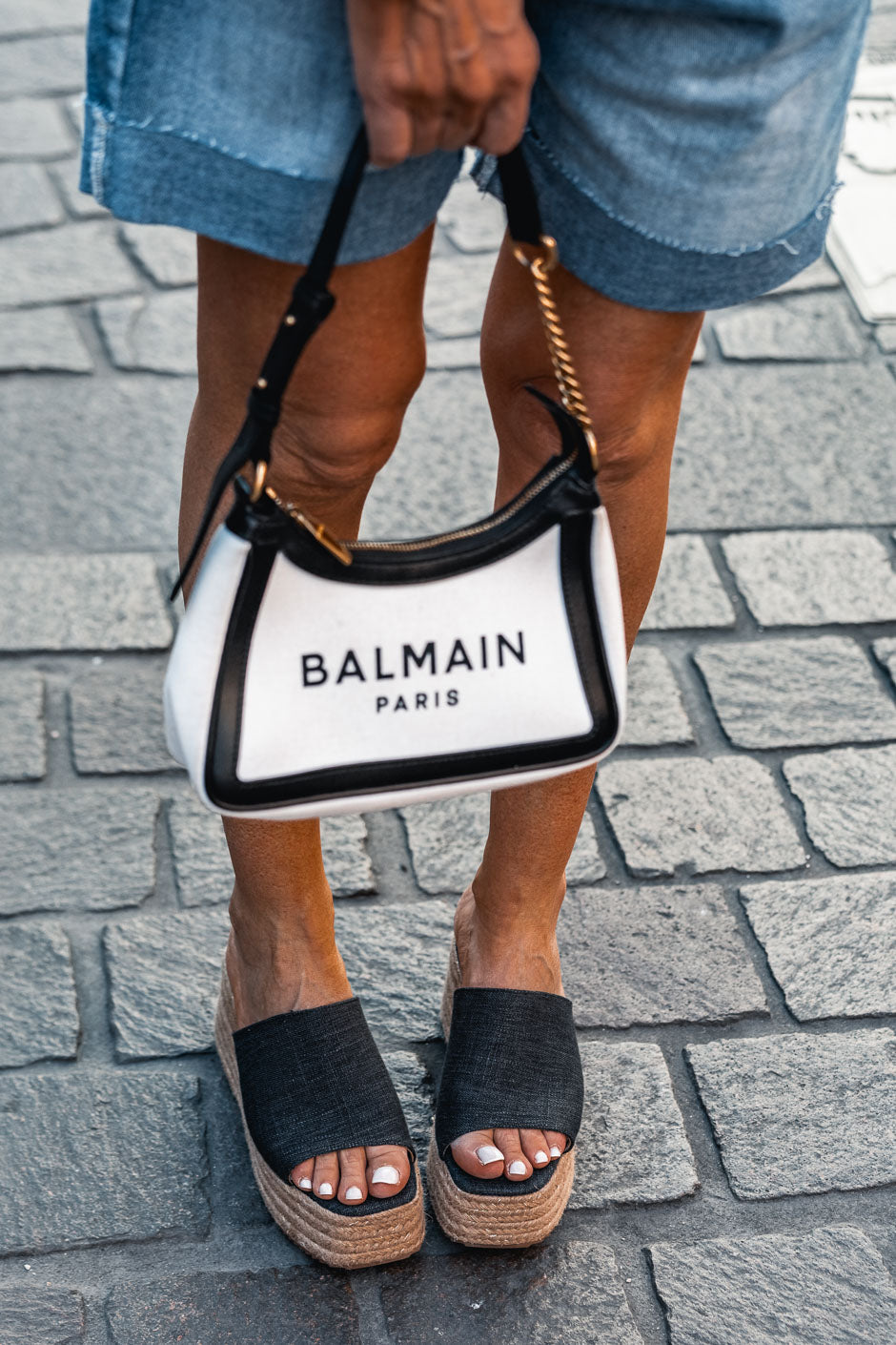 MAREVA BLACK SANDALS