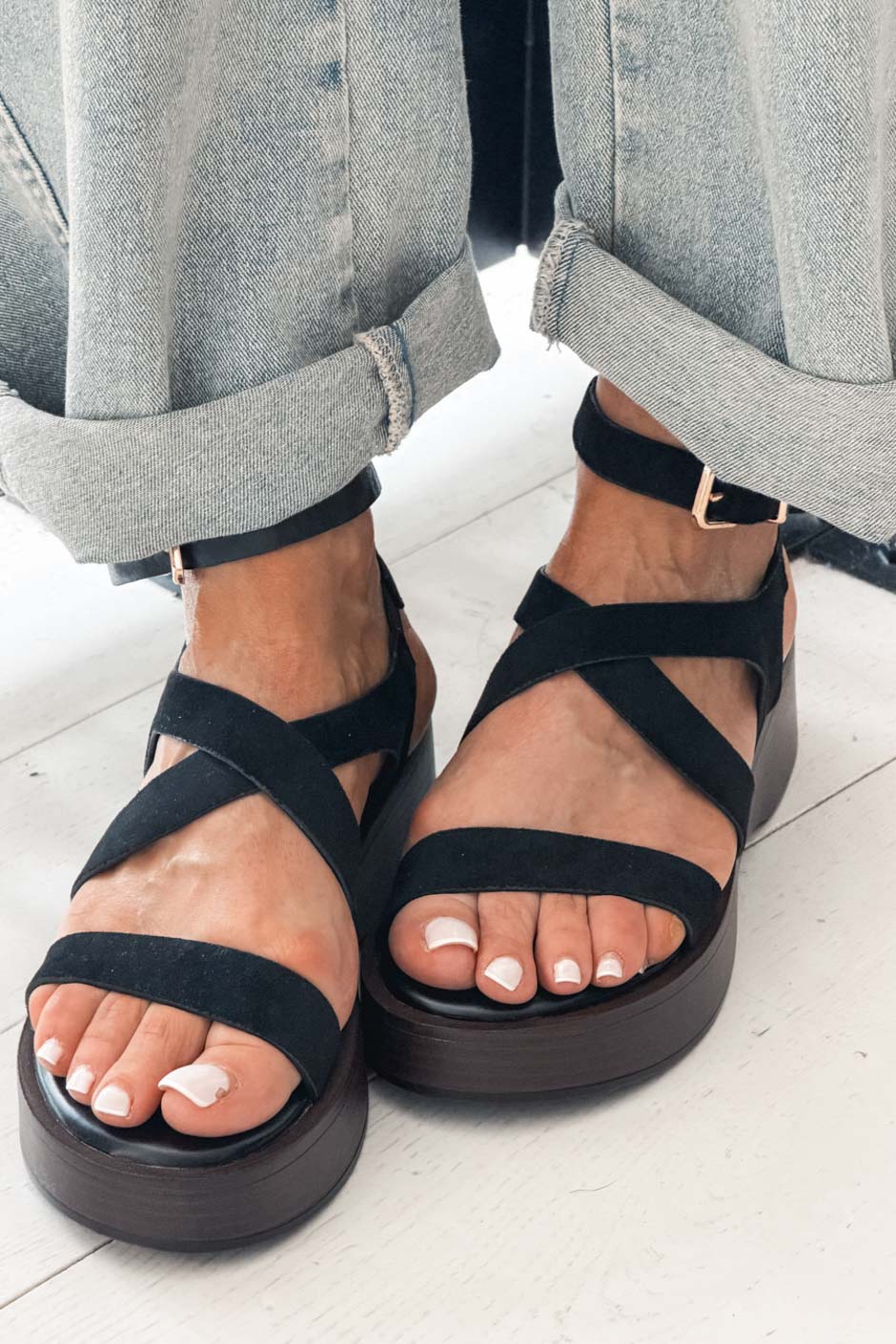 SANDALIAS TISSIA NEGRO