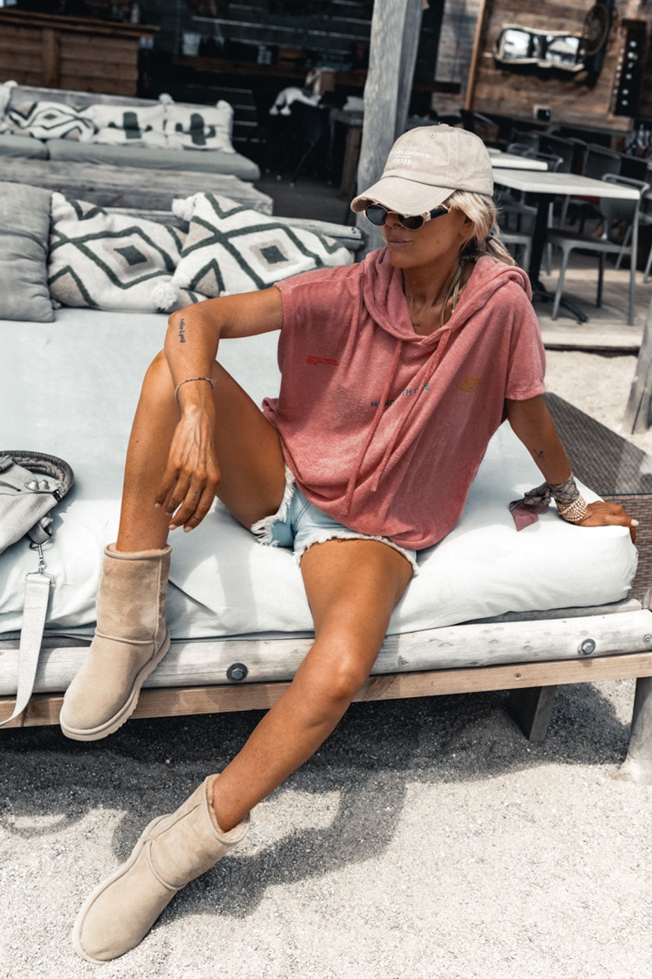 PAM ROSE SWEATER
