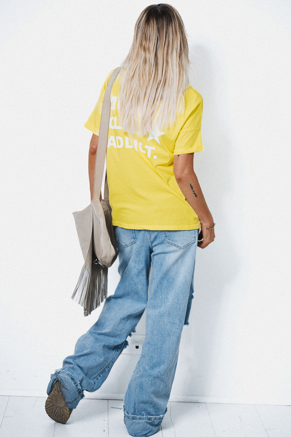 CAMISETA MUMS ADDICT AMARILLA