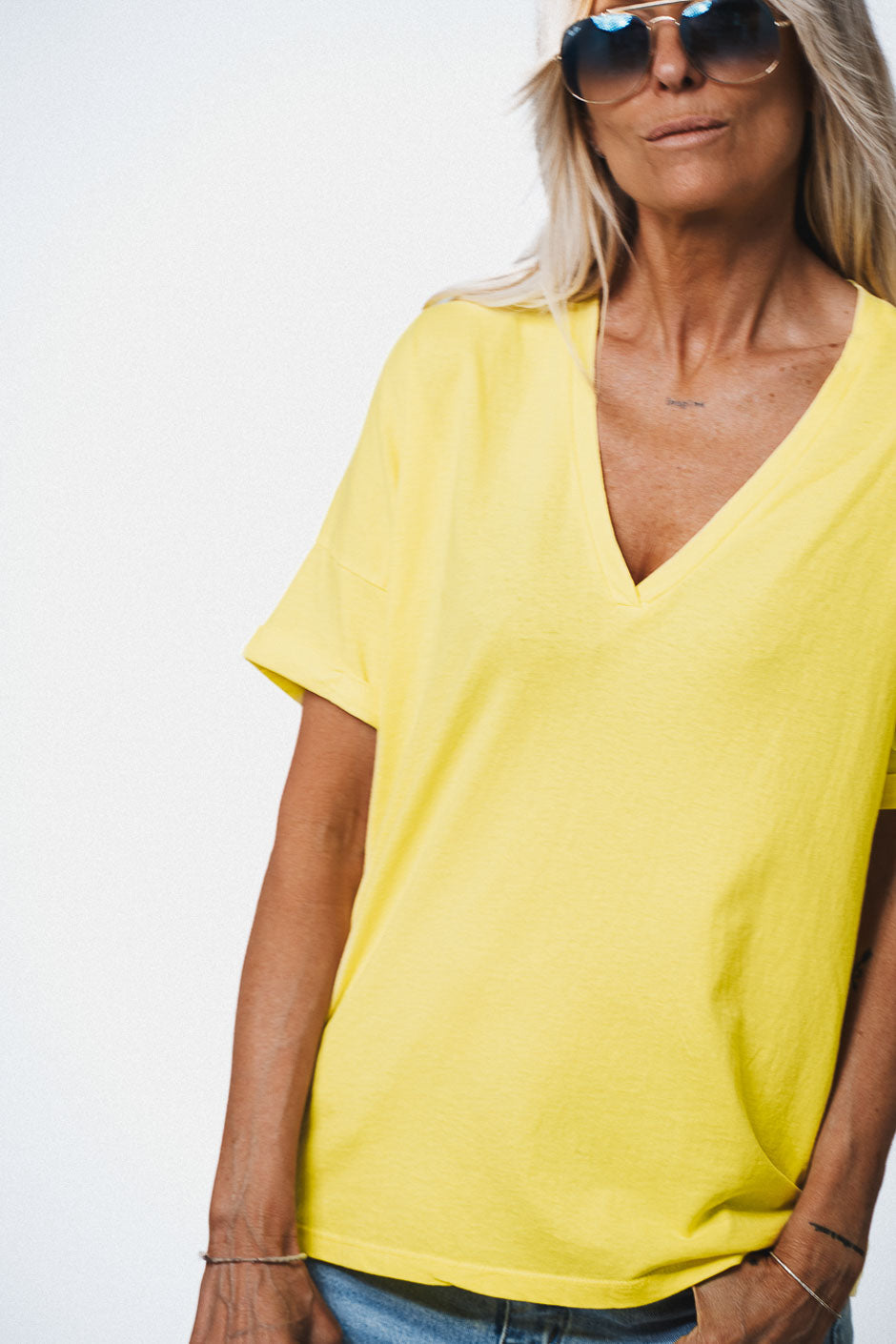 CAMISETA MUMS ADDICT AMARILLA