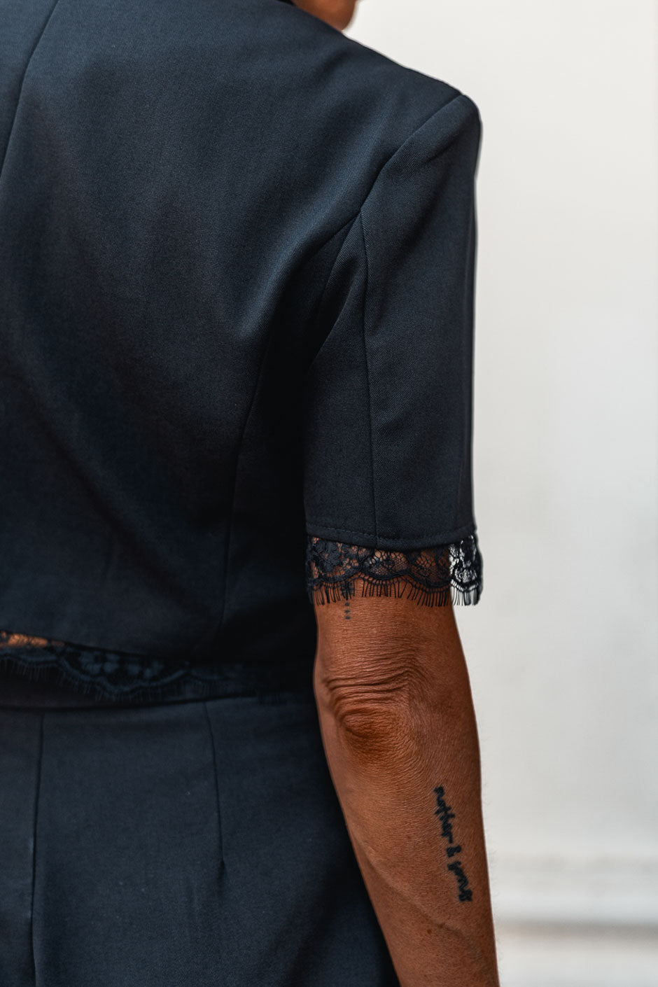 BLACK PAO JACKET