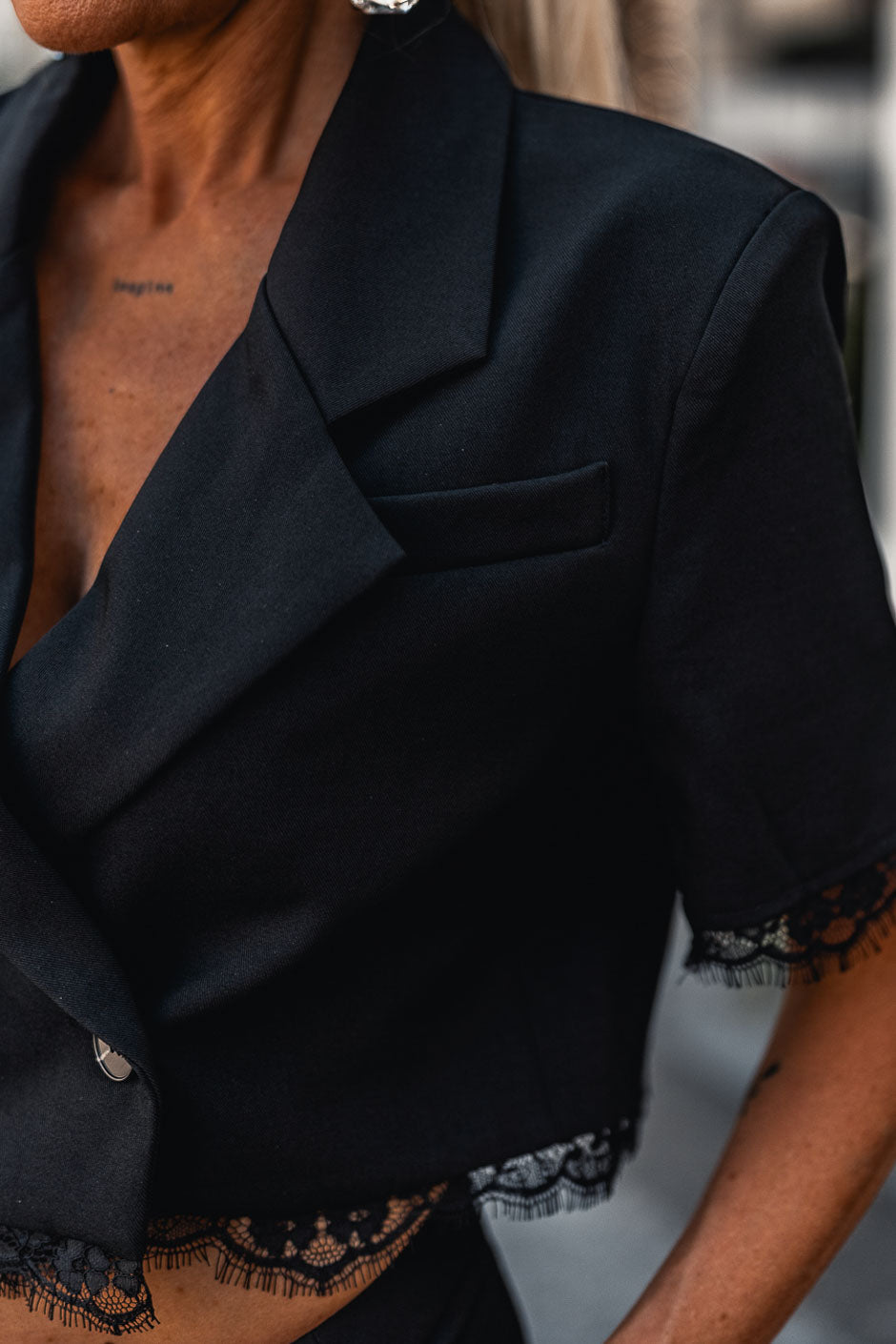 BLACK PAO JACKET