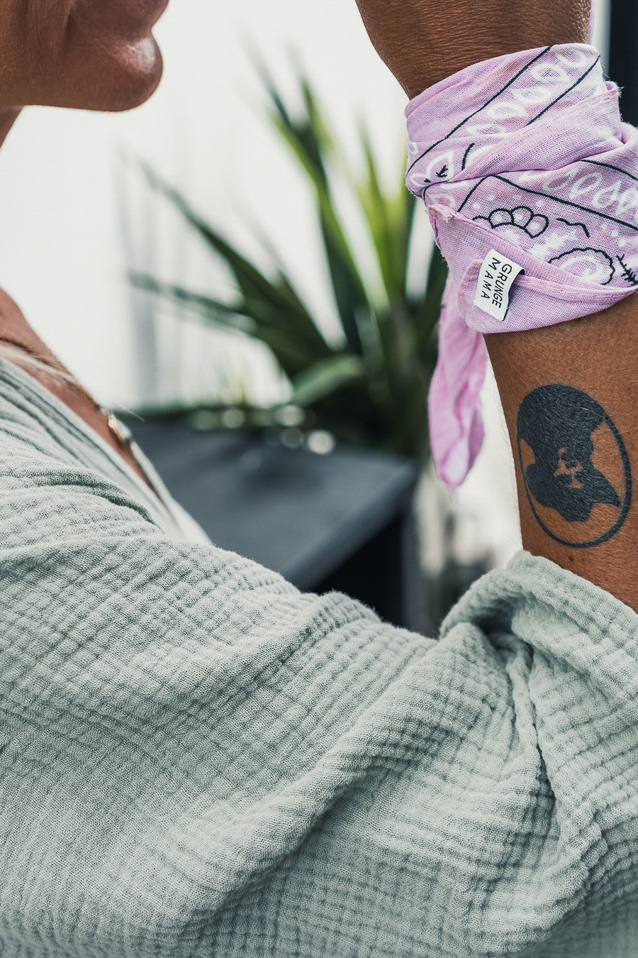 Bandana Grungemama Jones rose