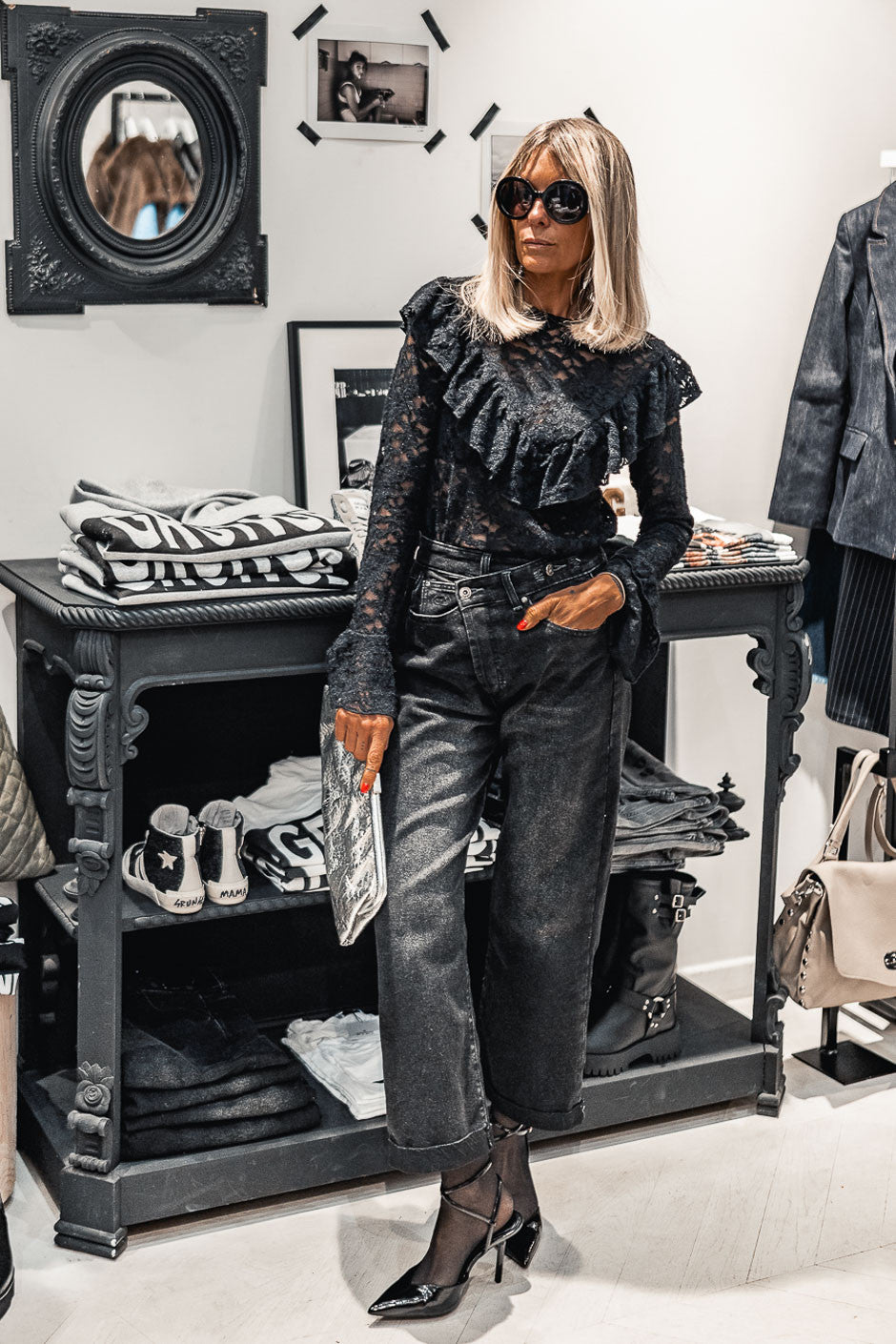 Ellah black blouse – Grungemama Ellah black blouse – Grungemama