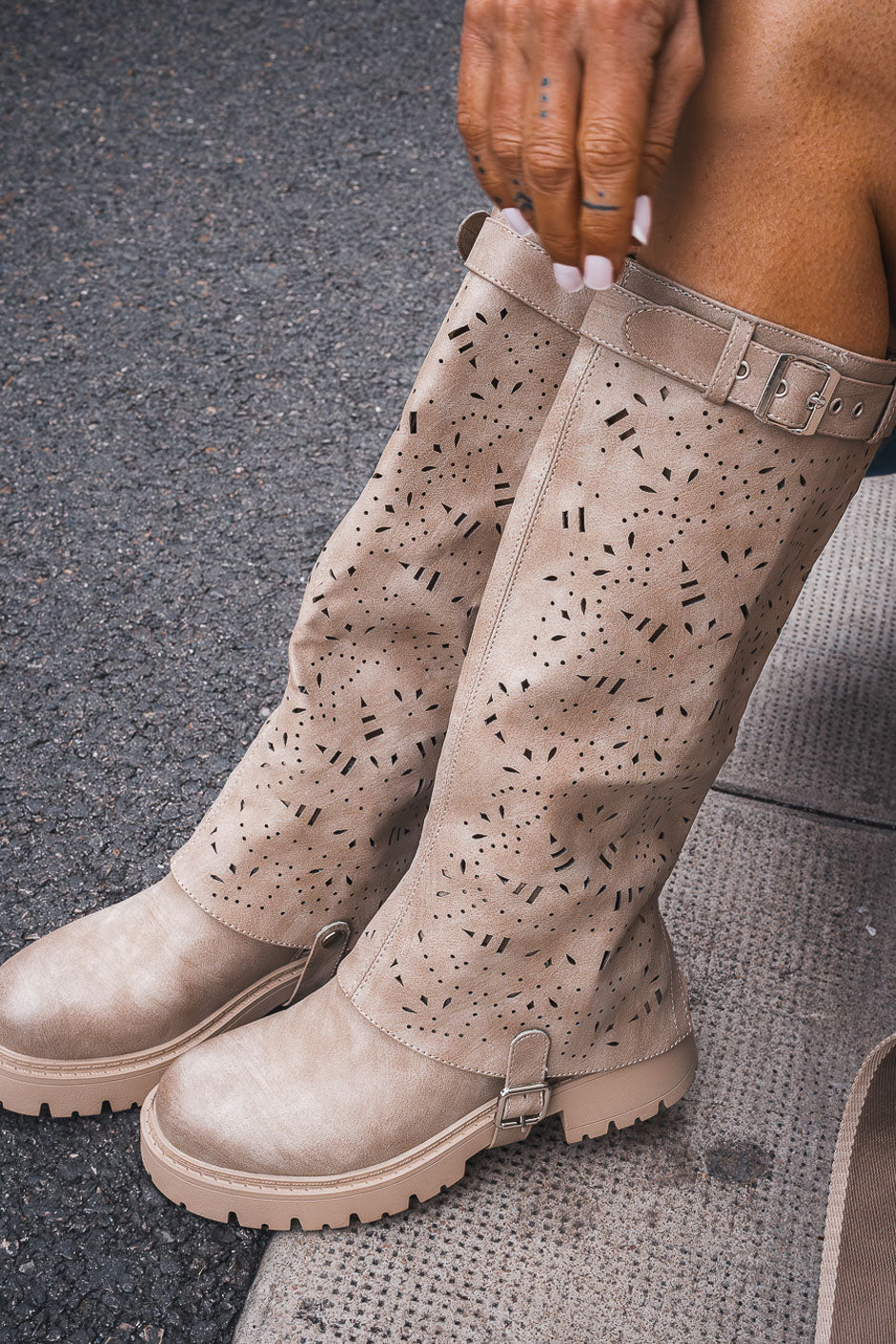 TANYA BEIGE BOOTS