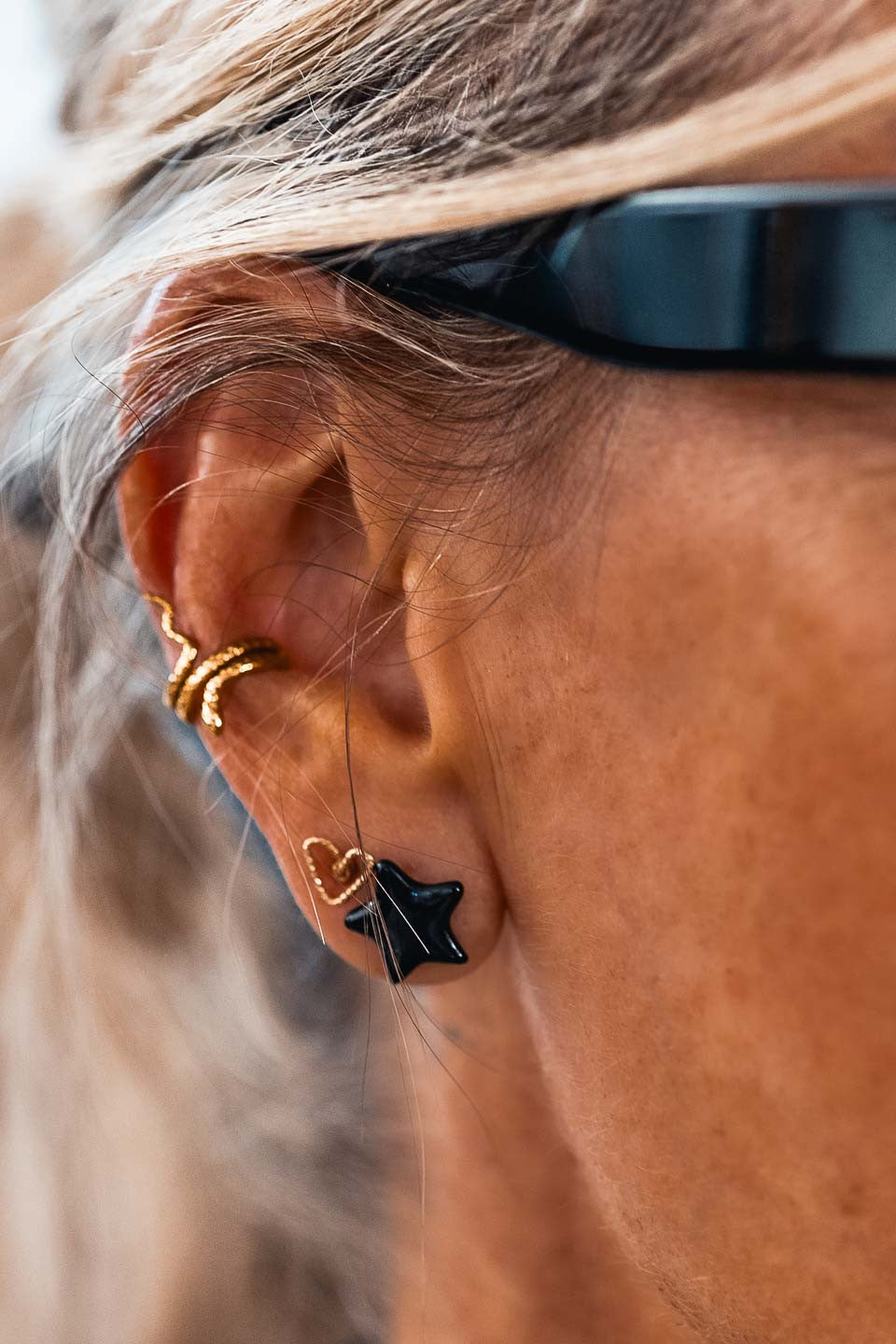 Boucles d'oreilles Dona noires