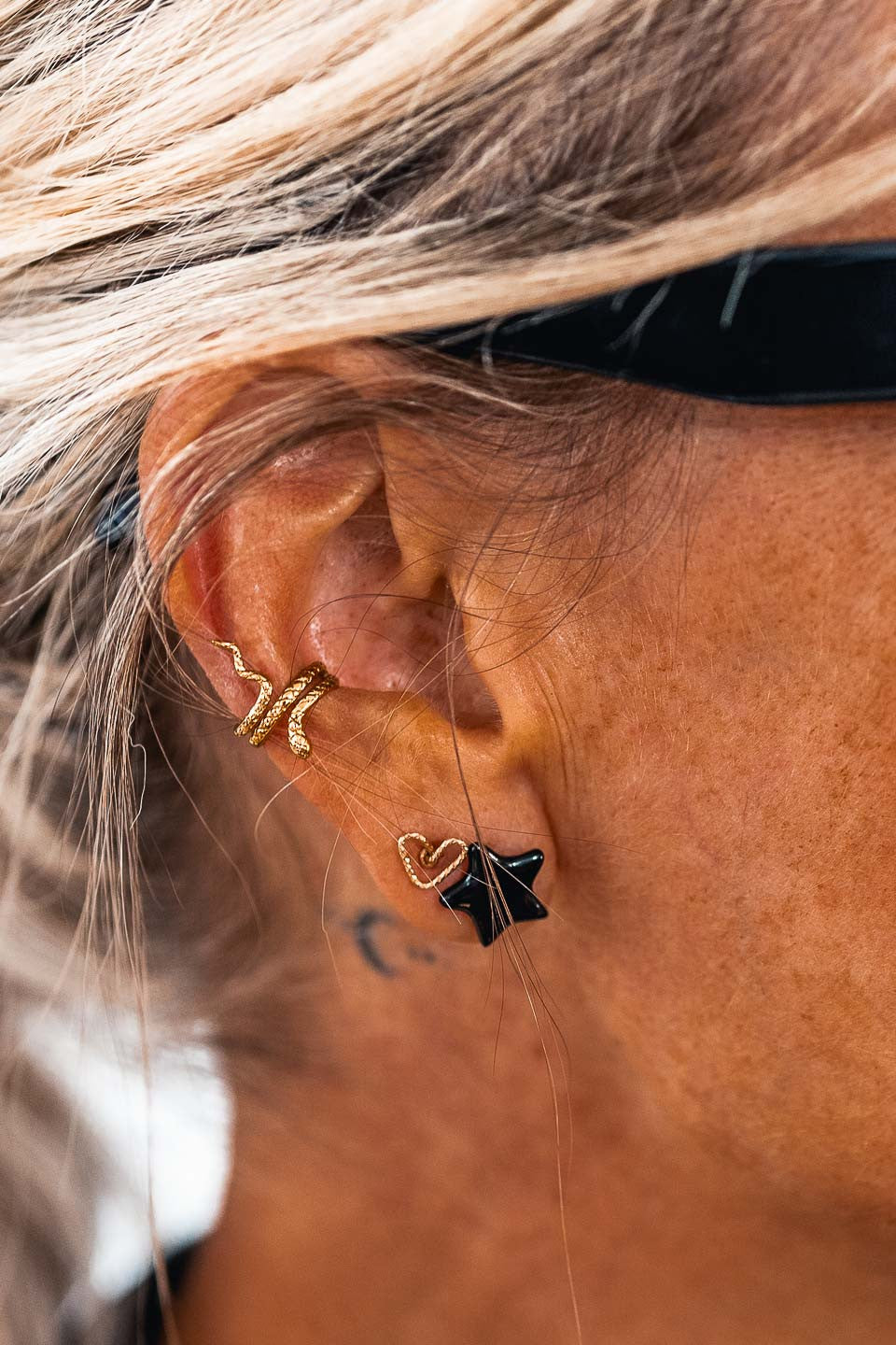 Boucles d'oreilles Dona noires