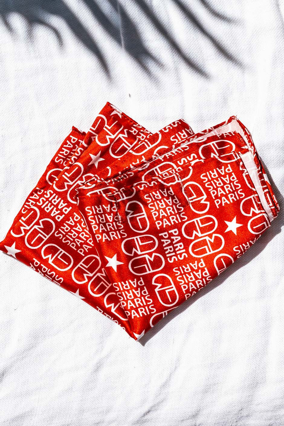 Foulard Grungemama Paris rouge