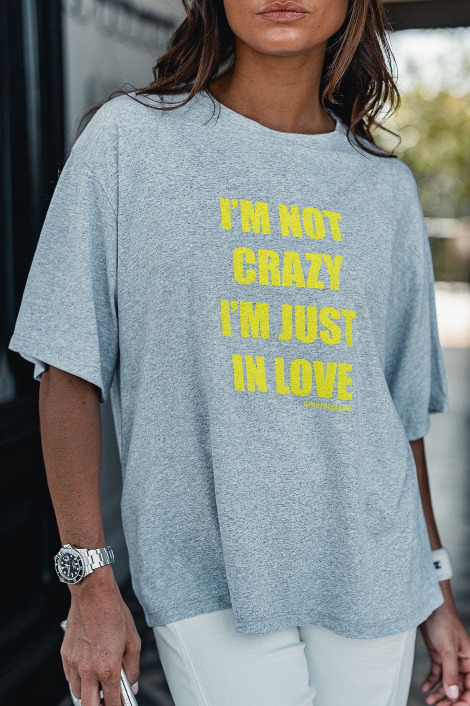 CAMISETA CRAZY GRIS JASPEADO